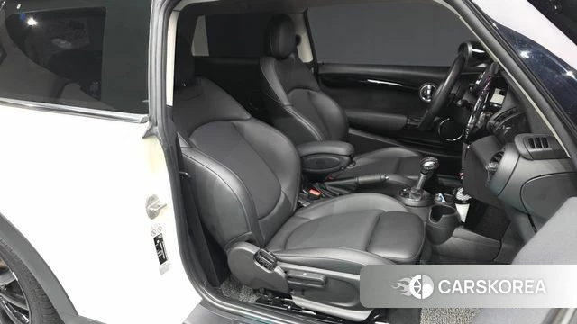 Mini Cooper S id 4727705 из Кореи 39