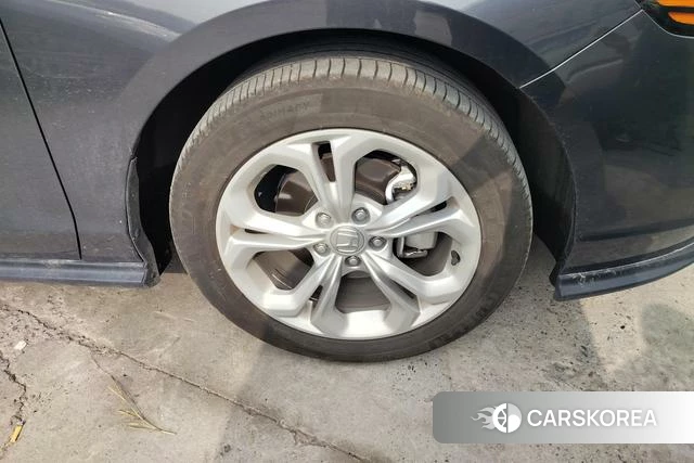 Honda Accord id 4264438 из Китая 17