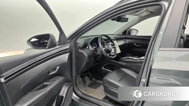 Hyundai Tucson (NX4) id 4250221 из Кореи 31