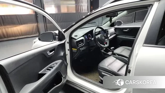 Kia Stonic id 3578869 из Кореи 20