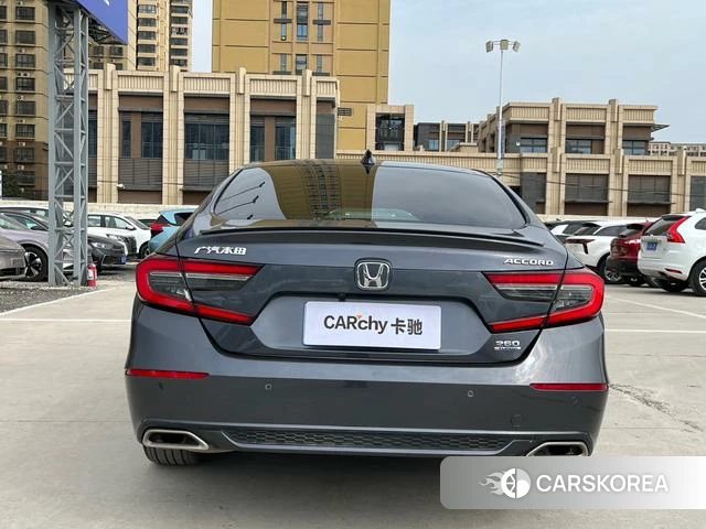 Honda Accord id 4261652 из Китая 16
