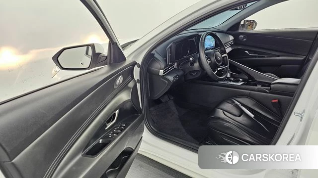 Hyundai Avante Hybrid (CN7) id 4488744 из Кореи 30
