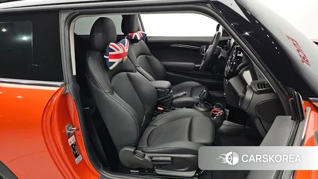 Mini Cooper S id 3248054 из Кореи 20