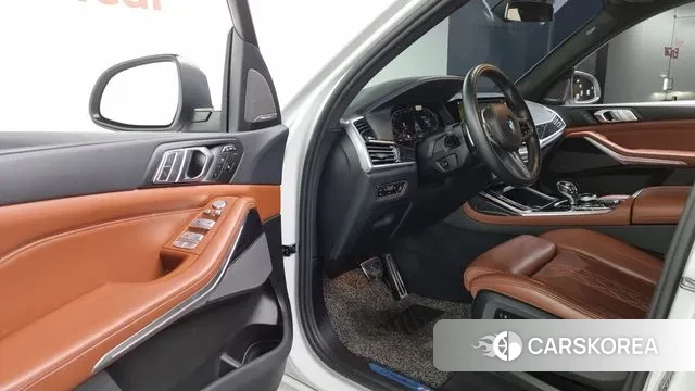 BMW X7 (G07) id 3348821 из Кореи 20