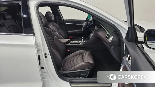 Genesis The New G70 id 3421921 из Кореи 20