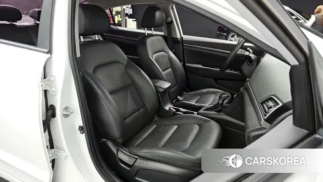 Hyundai Avante AD id 3455161 из Кореи 20