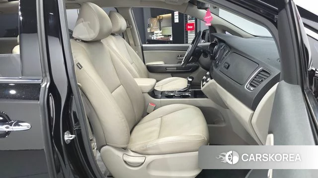 Kia The New Carnival id 4918709 из Кореи 31