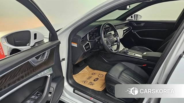 Audi A6 (C8) id 4415395 из Кореи 33
