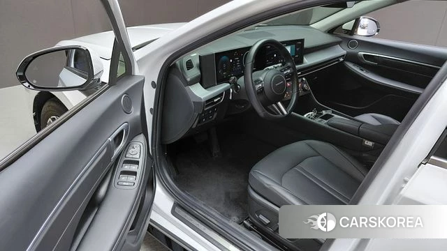 Hyundai Sonata D Edge Hybrid (DN8) id 4879735 из Кореи 32