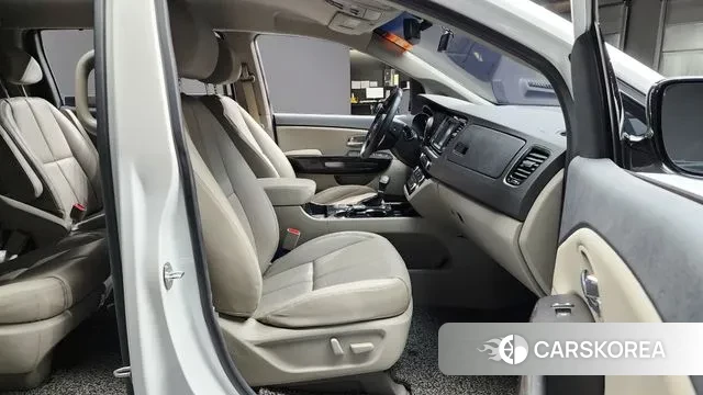 Kia The New Carnival id 3417721 из Кореи 20