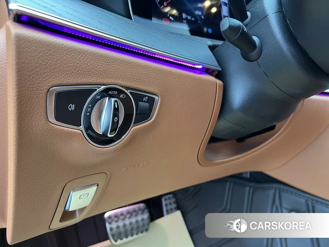 Mercedes-Benz CLS id 4257074 из Китая 33