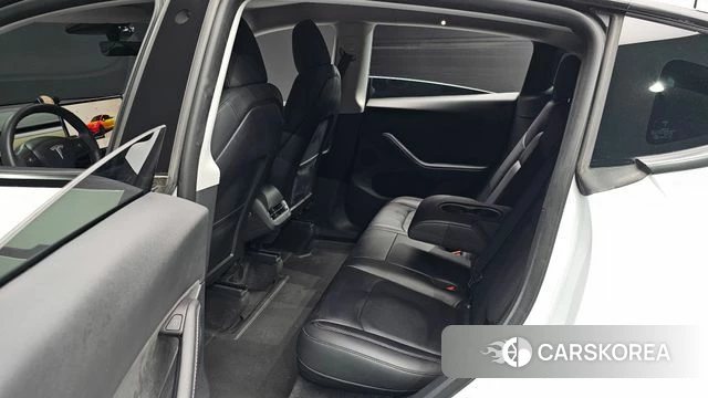 Tesla Model Y id 4682106 из Кореи 30