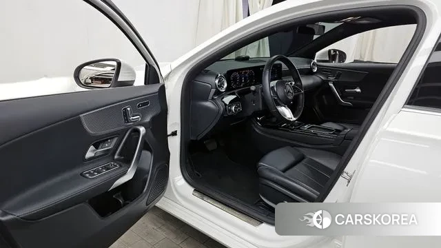 Mercedes-Benz A-Class W177 id 3721078 из Кореи 20