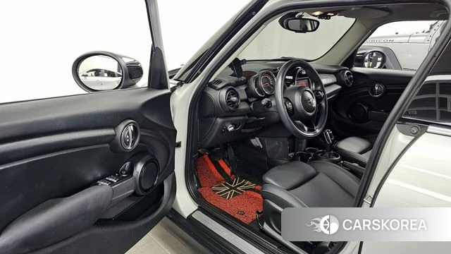 Mini Cooper id 4377440 из Кореи 31