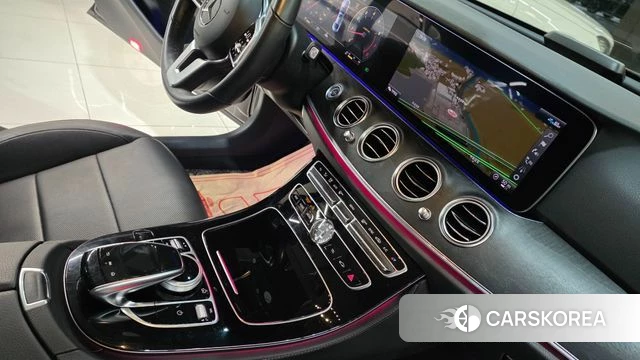 Mercedes-Benz E-Class W213 id 4609826 из Кореи 20
