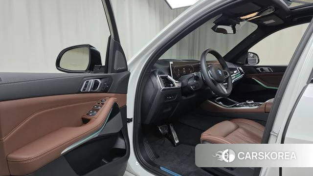 BMW X5 (G05) id 4479990 из Кореи 31