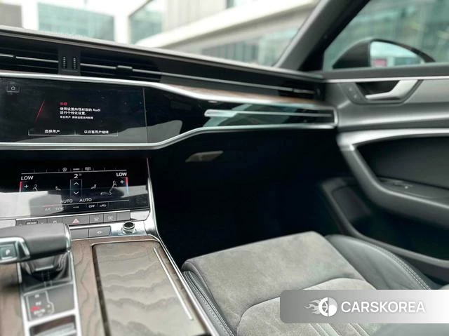 Audi A6L id 4301073 из Китая 10