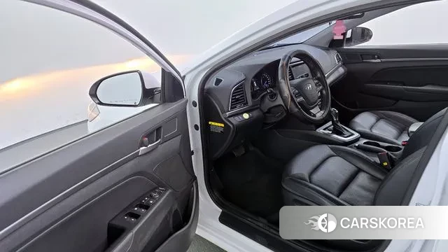 Hyundai Avante AD id 3465140 из Кореи 20