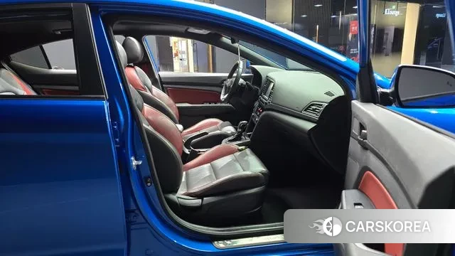 Hyundai Avante AD id 3429523 из Кореи 20