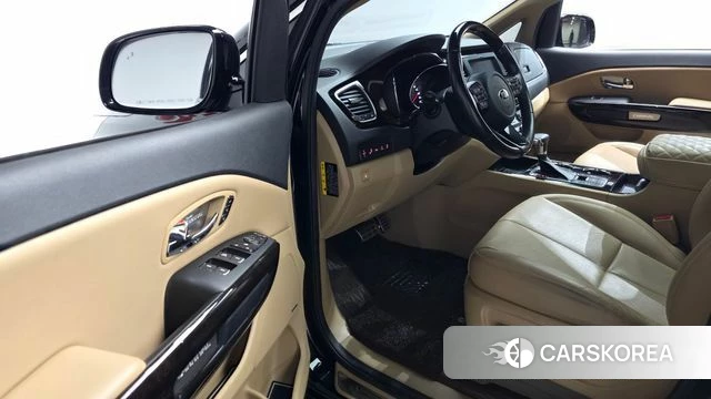 Kia The New Carnival id 3879772 из Кореи 20