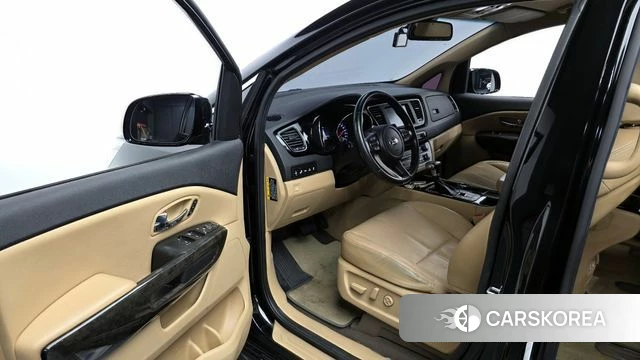 Kia The New Carnival id 4268656 из Кореи 31