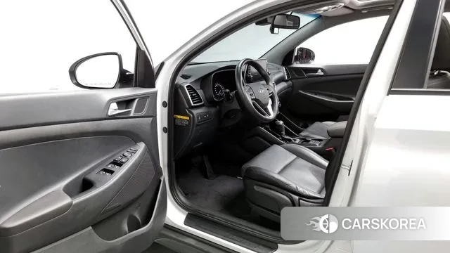 Hyundai All New Tucson id 3182903 из Кореи 20