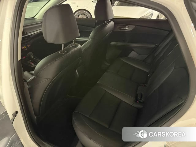 Kia Come New K3 id 4471510 из Кореи 20