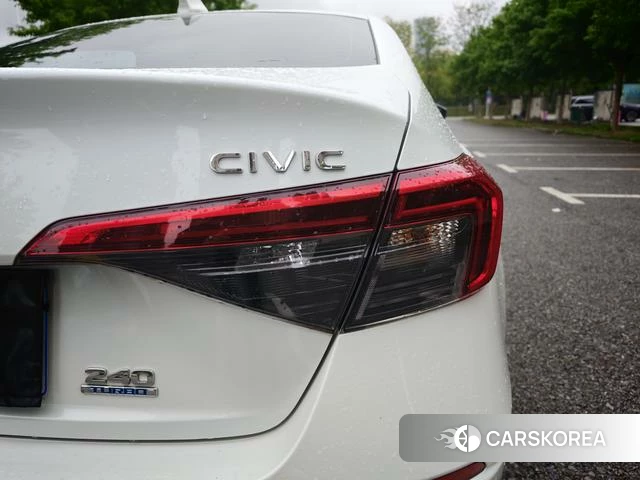 Honda Civic id 4255718 из Китая 22