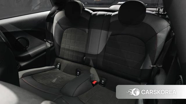 Mini Cooper S id 4608938 из Кореи 32