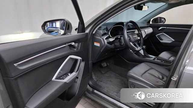 Audi Q3 (F3) id 4266915 из Кореи 35