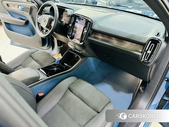 Volvo C40 EV id 3908706 из Китая 17