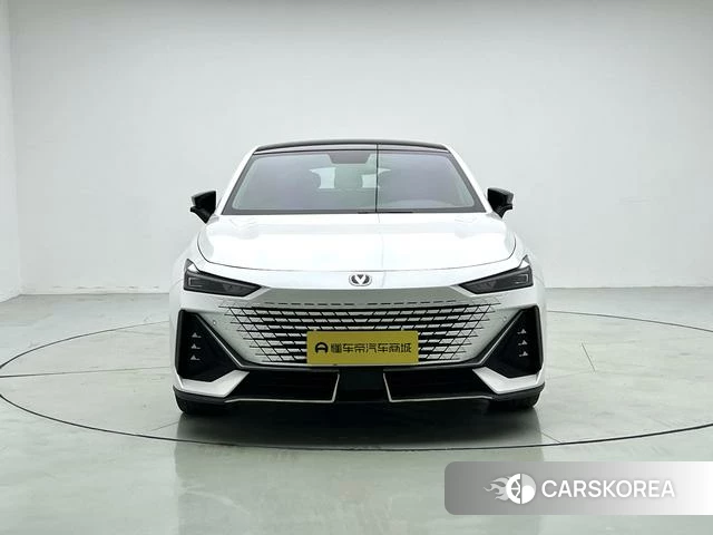 Chang'an UNI-V id 4387651 из Китая 20