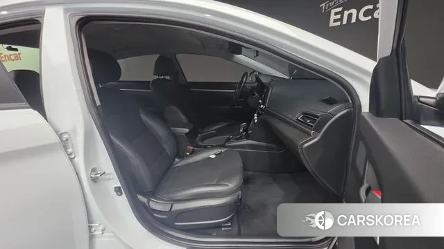 Hyundai The New Avante AD id 3330438 из Кореи 20