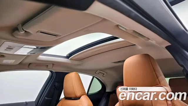 Lexus UX250h id 2701531 из Кореи 20