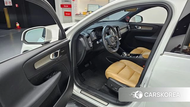 Volvo XC40 id 4269014 из Кореи 33