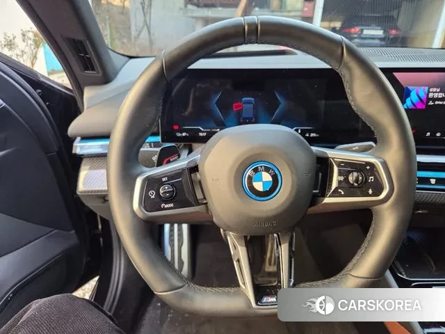 BMW i5 (G60) id 3638958 из Кореи 18