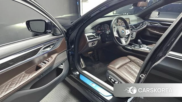 BMW 7 Series (G11) id 4849393 из Кореи 34