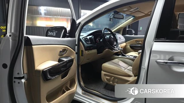 Kia The New Carnival id 4713320 из Кореи 36