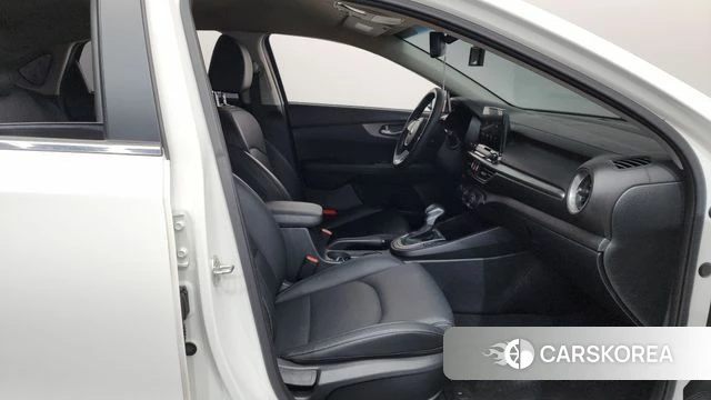 Kia Come New K3 id 3955512 из Кореи 20