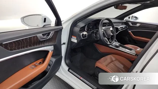 Audi A6 (C8) id 3742201 из Кореи 20