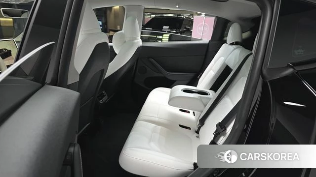 Tesla Model Y id 4200960 из Кореи 34