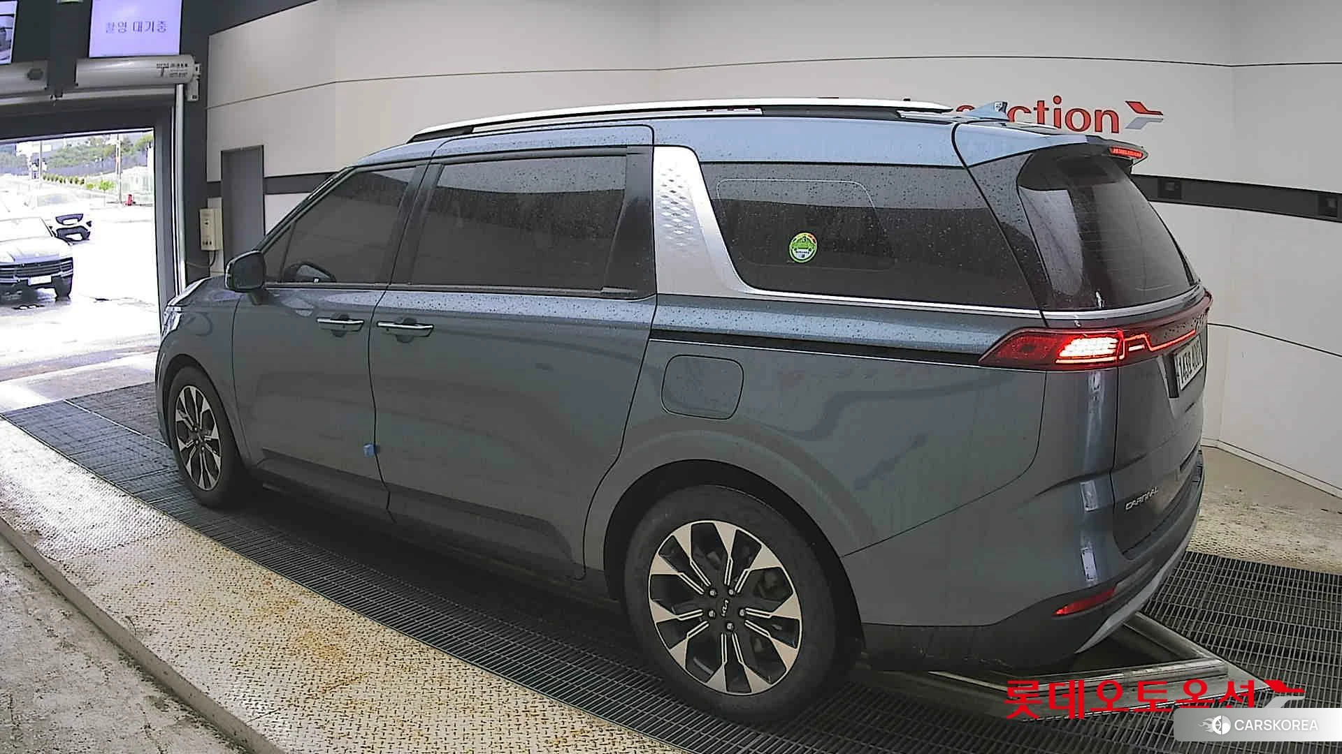 Kia Carnival id 4352423 из Кореи 39