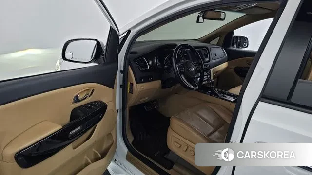 Kia The New Carnival id 3656809 из Кореи 20