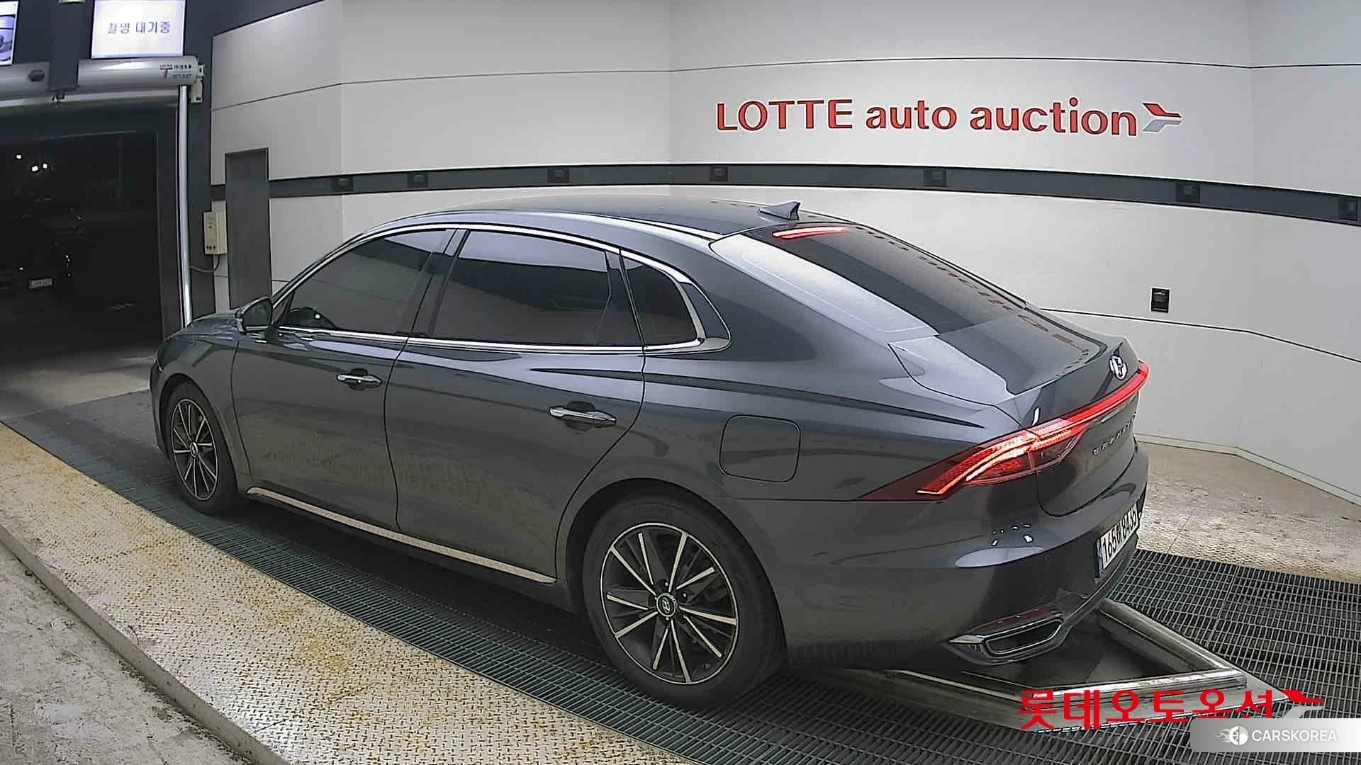 Hyundai Grandeur id 4296831 из Кореи 37