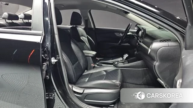 Kia Come New K3 id 3422220 из Кореи 20