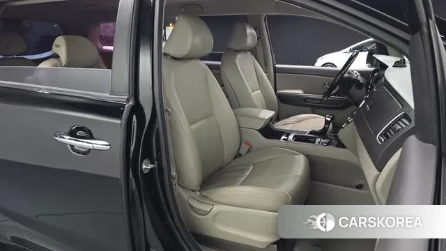 Kia All New Carnival id 3494843 из Кореи 20