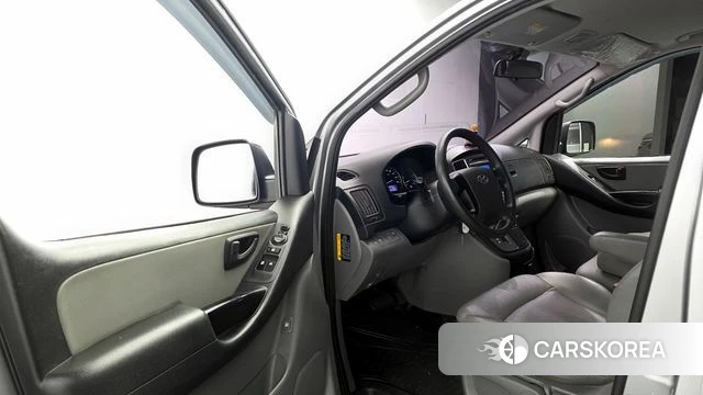 Hyundai The New Grand Starex id 4351228 из Кореи 32