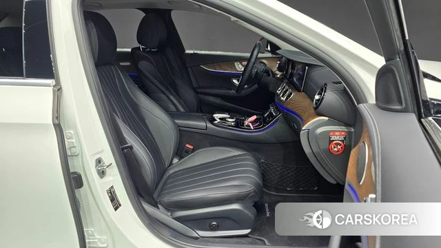 Mercedes-Benz E-Class W213 id 3828757 из Кореи 20
