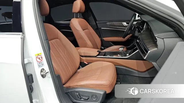 Audi A6 (C8) id 2998359 из Кореи 20