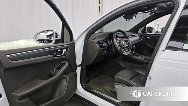Porsche Macan id 4345110 из Кореи 32